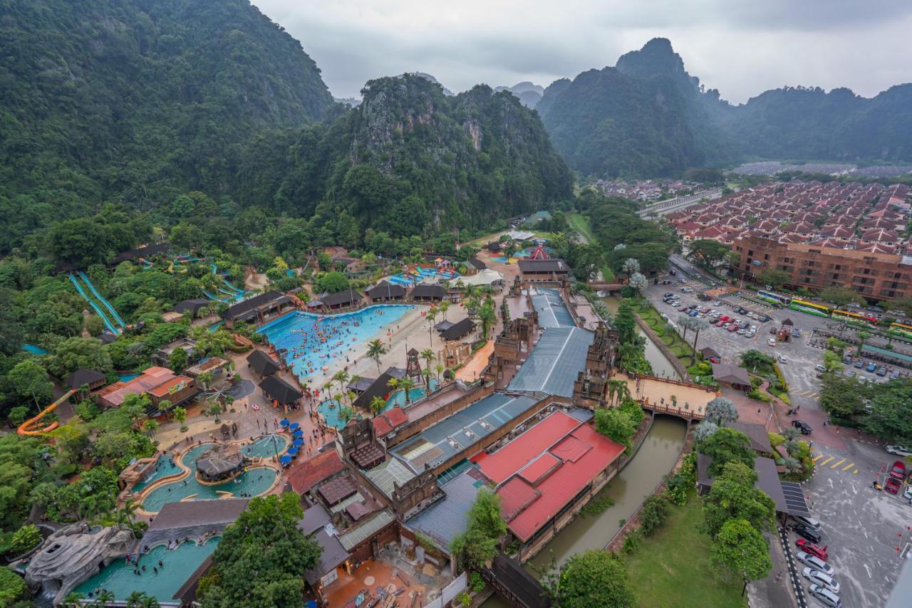 Ipoh Tambun Lost World Sunway Onsen Suites Luna 2R2B 8Paxs Exteriör bild