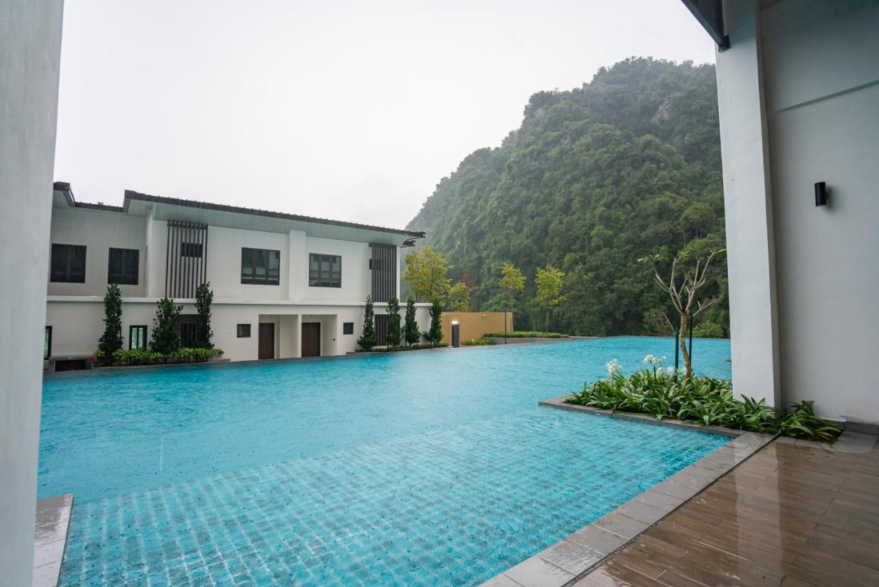Ipoh Tambun Lost World Sunway Onsen Suites Luna 2R2B 8Paxs Exteriör bild