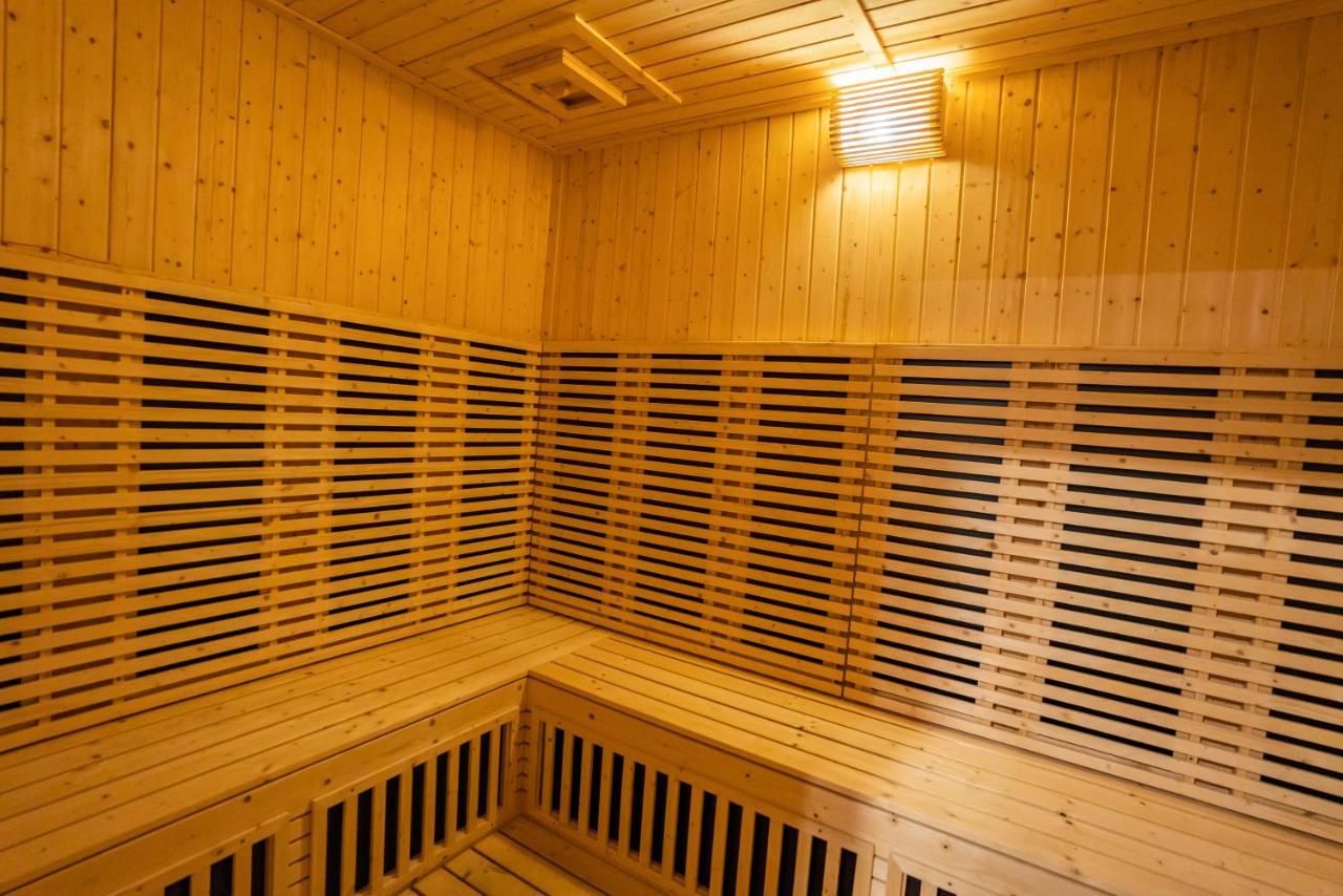 Ipoh Tambun Lost World Sunway Onsen Suites Luna 2R2B 8Paxs Exteriör bild