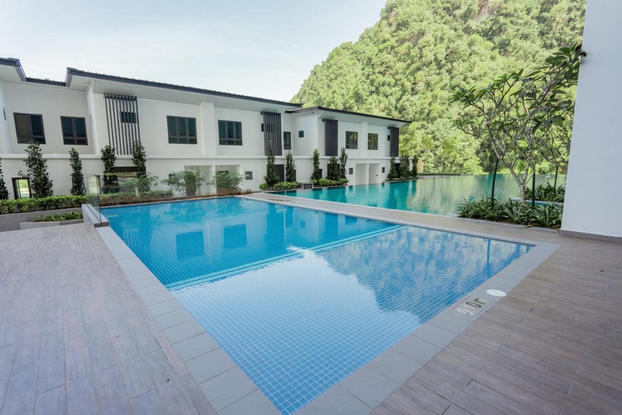 Ipoh Tambun Lost World Sunway Onsen Suites Luna 2R2B 8Paxs Exteriör bild